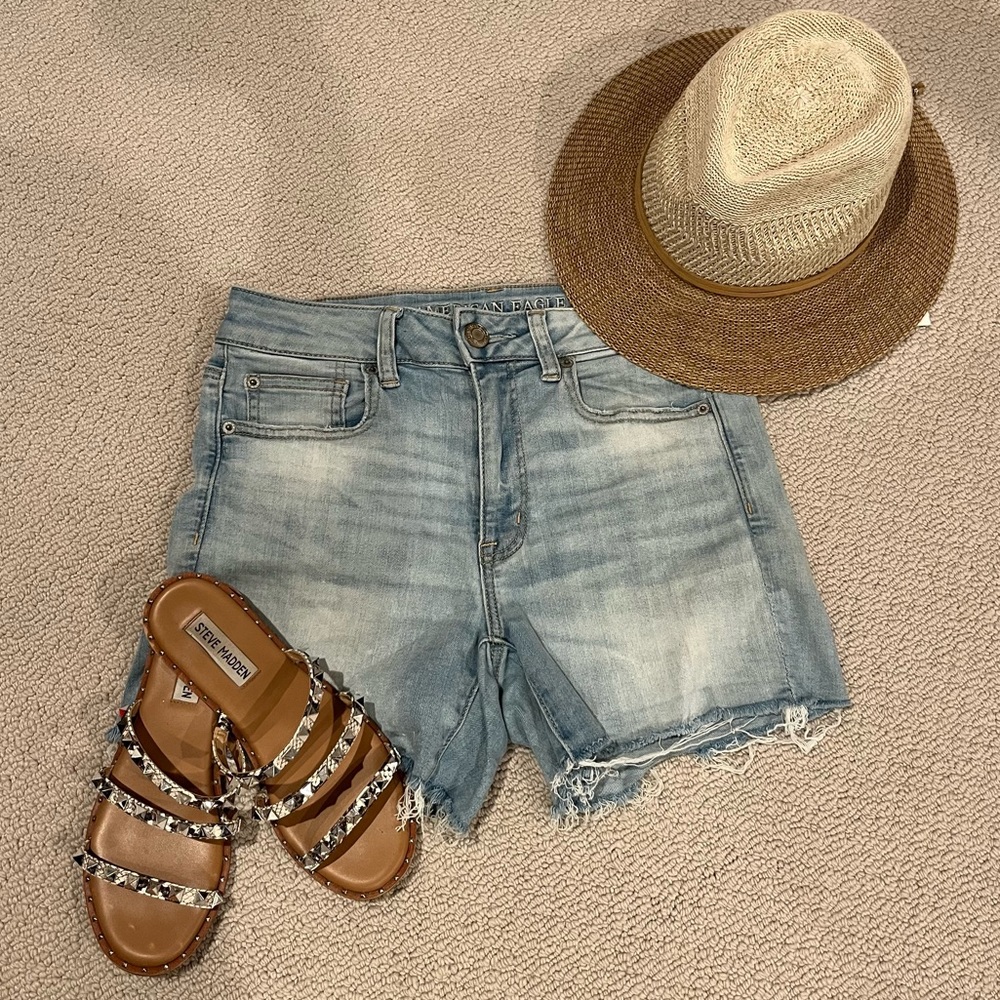 AMERICAN EAGLE denim shorts